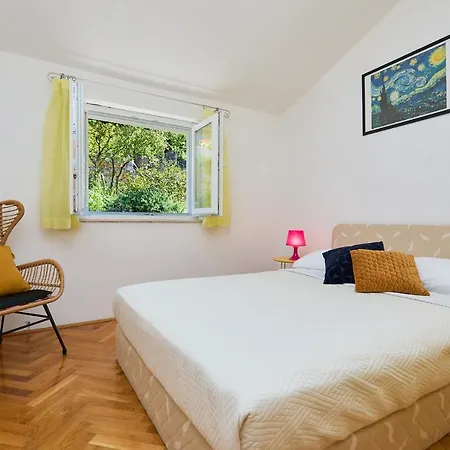 Azure Vista Daire