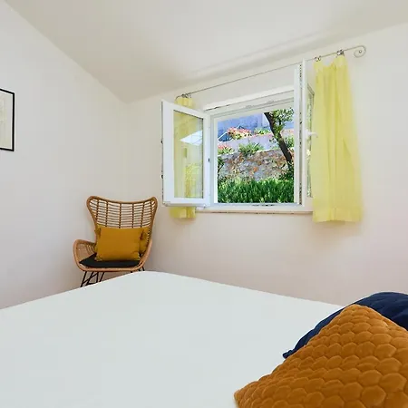 Apartment Azure Vista *